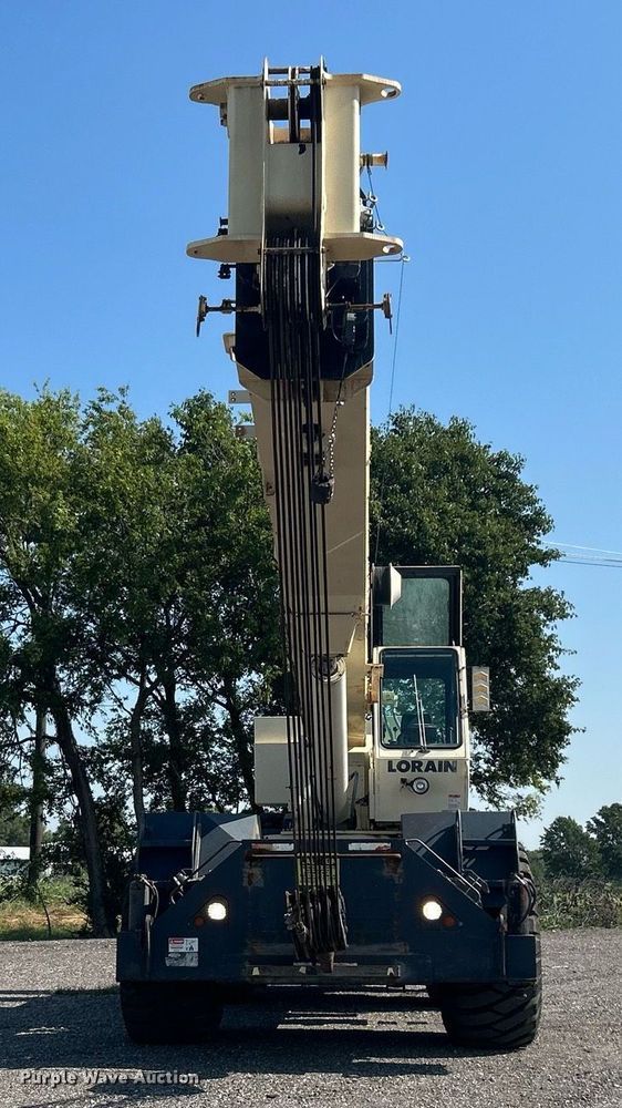 image for item KW9077 1995 Lorain LRT445  crane