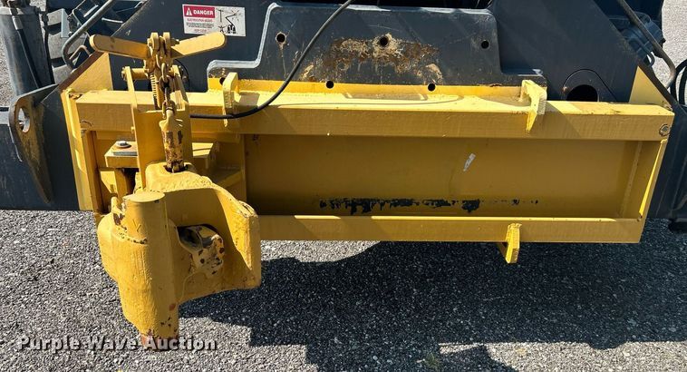 image for item KW9077 1995 Lorain LRT445  crane