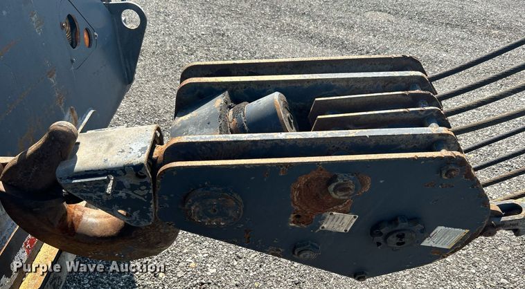 image for item KW9077 1995 Lorain LRT445  crane