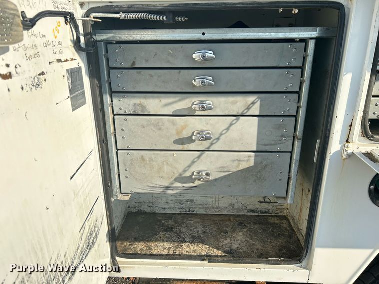 image for item KW9078 2013 Chevrolet Silverado 3500HD  Ext. Cab utility bed pickup truck