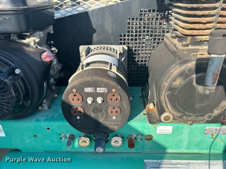 image for item KW9078 2013 Chevrolet Silverado 3500HD  Ext. Cab utility bed pickup truck