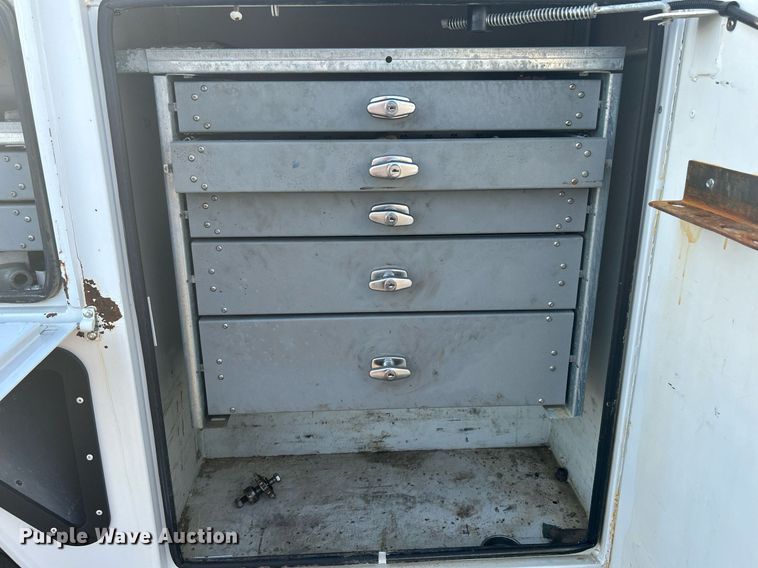 image for item KW9078 2013 Chevrolet Silverado 3500HD  Ext. Cab utility bed pickup truck