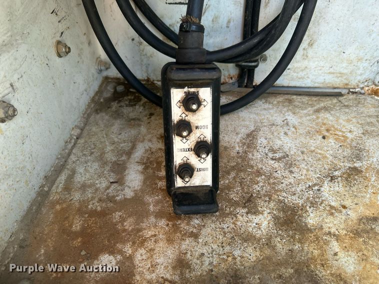 image for item KW9078 2013 Chevrolet Silverado 3500HD  Ext. Cab utility bed pickup truck