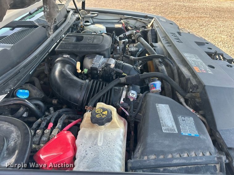 image for item KW9078 2013 Chevrolet Silverado 3500HD  Ext. Cab utility bed pickup truck