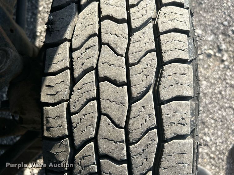 image for item KW9078 2013 Chevrolet Silverado 3500HD  Ext. Cab utility bed pickup truck