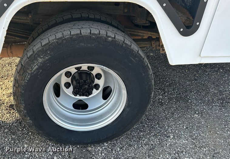 image for item KW9078 2013 Chevrolet Silverado 3500HD  Ext. Cab utility bed pickup truck