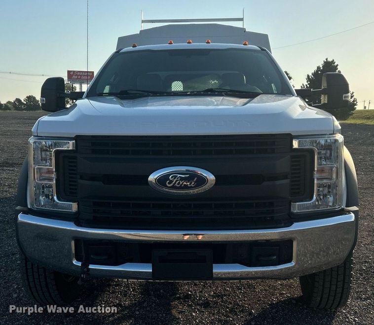 image for item KW9080 2018 Ford F450 Super Duty  Crew Cab utility / service truck