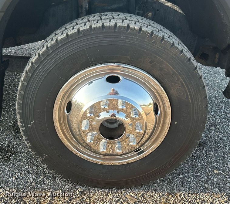 image for item KW9080 2018 Ford F450 Super Duty  Crew Cab utility / service truck