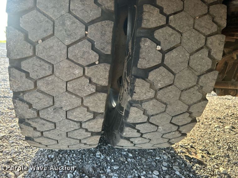 image for item KW9080 2018 Ford F450 Super Duty  Crew Cab utility / service truck