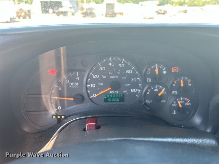 image for item KW9087 2007 Chevrolet C7500  utility / service truck