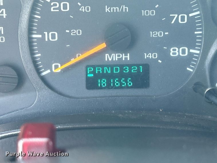 image for item KW9087 2007 Chevrolet C7500  utility / service truck