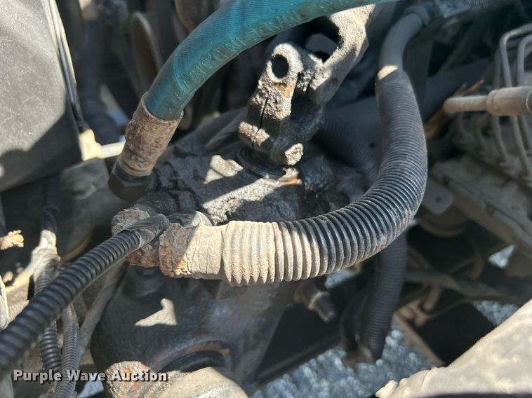 image for item KW9087 2007 Chevrolet C7500  utility / service truck