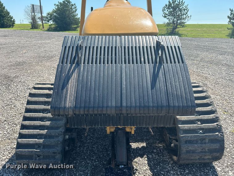 image for item KW9088 2015 Vermeer RTX750  trencher