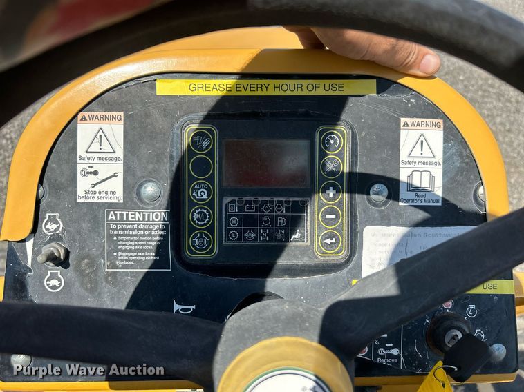 image for item KW9088 2015 Vermeer RTX750  trencher