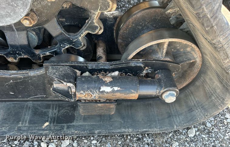 image for item KW9088 2015 Vermeer RTX750  trencher