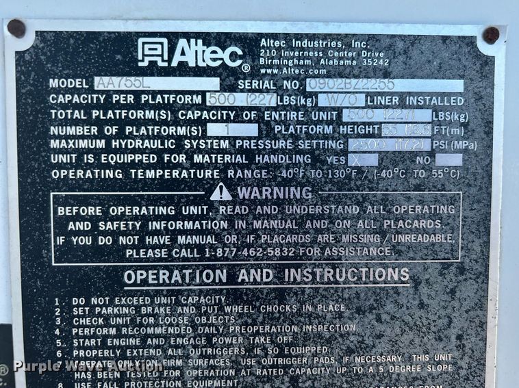 image for item KW9089 2003 Freightliner FL80  bucket truck