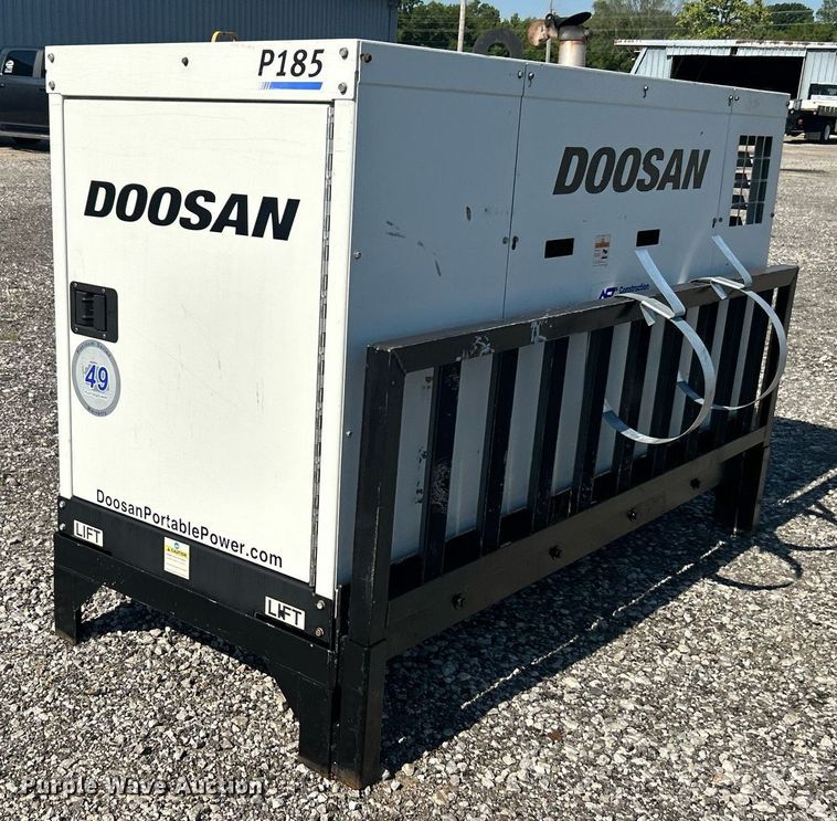 image for item KW9090 2013 Doosan Infracore P185WJDU-FX-T4I  air compressor
