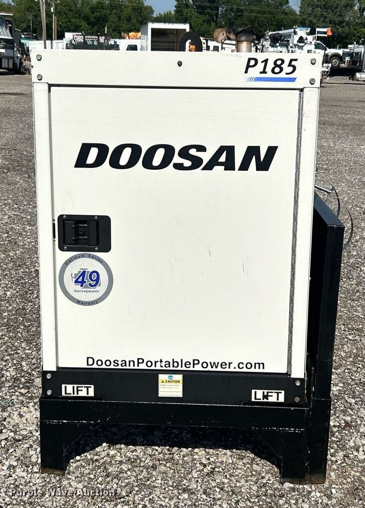 image for item KW9090 2013 Doosan Infracore P185WJDU-FX-T4I  air compressor
