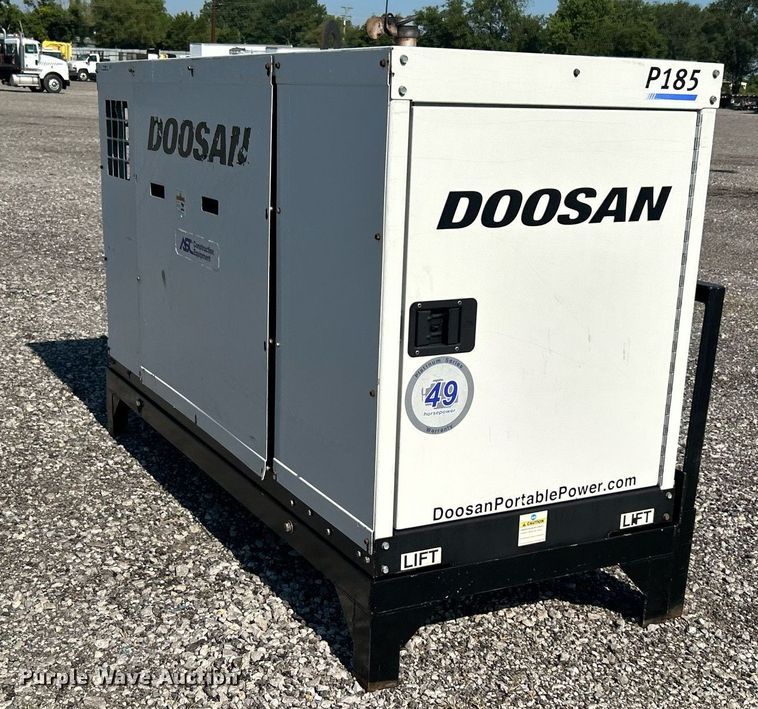 image for item KW9090 2013 Doosan Infracore P185WJDU-FX-T4I  air compressor