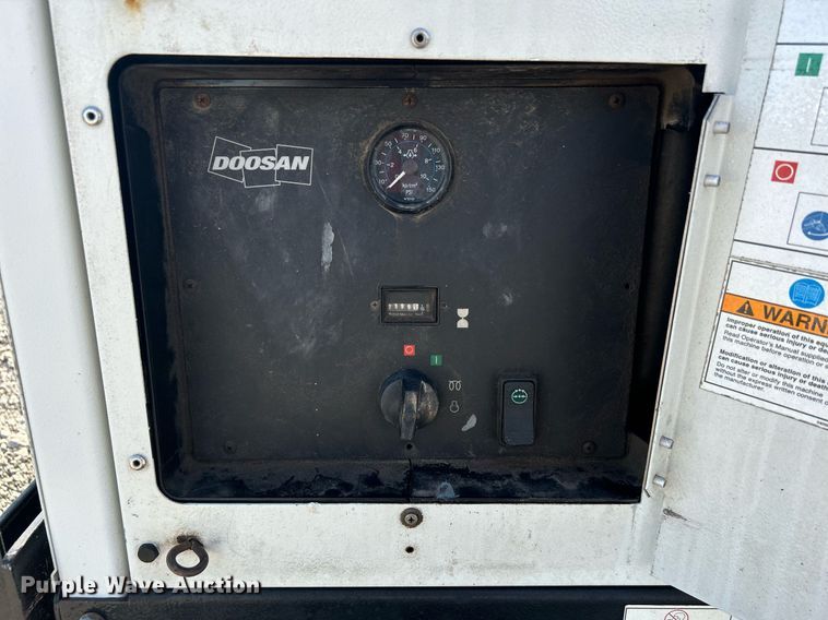 image for item KW9090 2013 Doosan Infracore P185WJDU-FX-T4I  air compressor