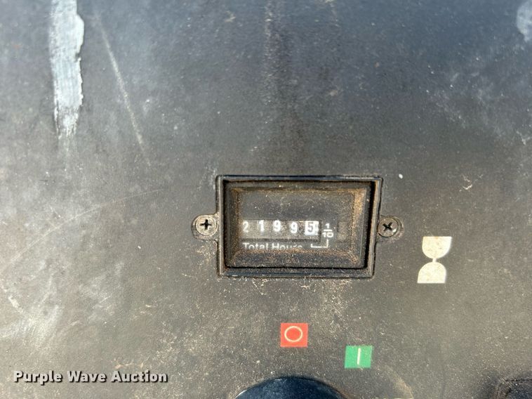 image for item KW9090 2013 Doosan Infracore P185WJDU-FX-T4I  air compressor