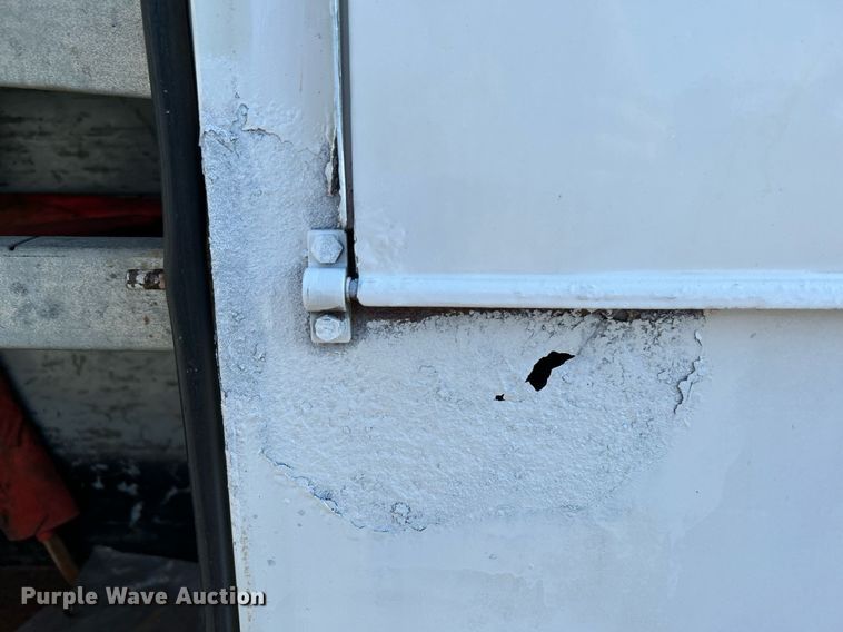 image for item KW9092 2006 Ford F550 Super Duty XL  bucket truck