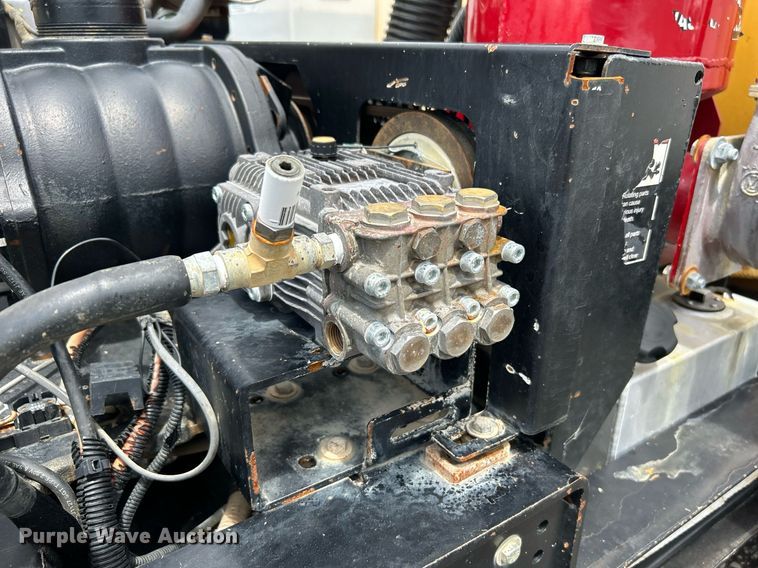 image for item KW9140 2018 Vactron CV573SGT vacuum excavator