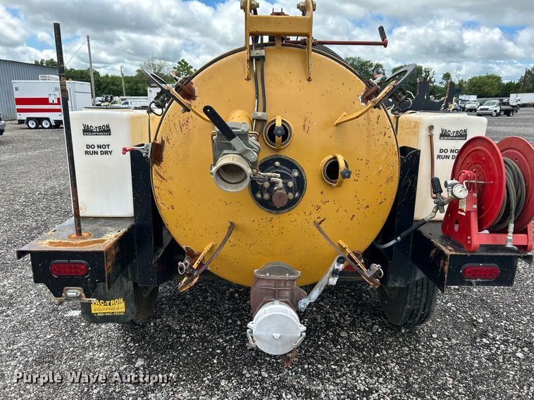 image for item KW9140 2018 Vactron CV573SGT vacuum excavator