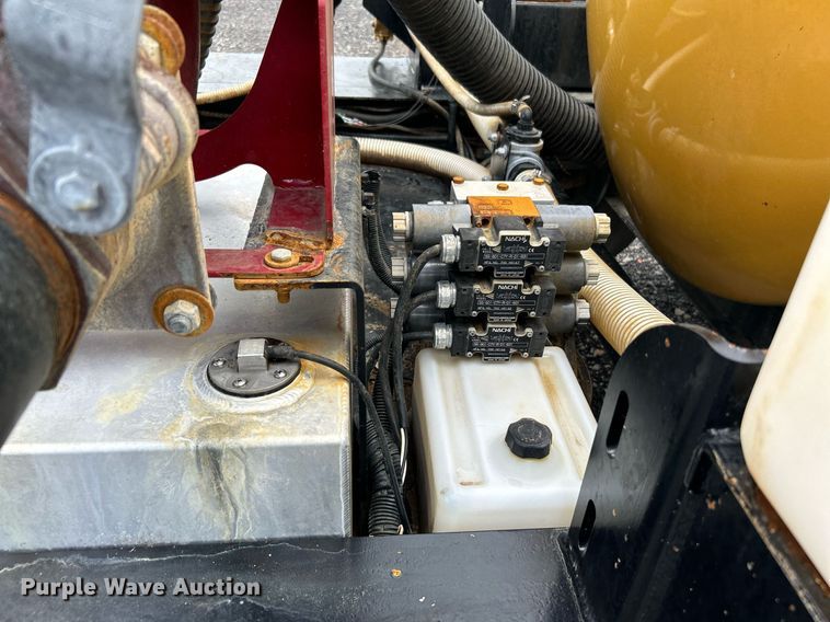 image for item KW9140 2018 Vactron CV573SGT vacuum excavator