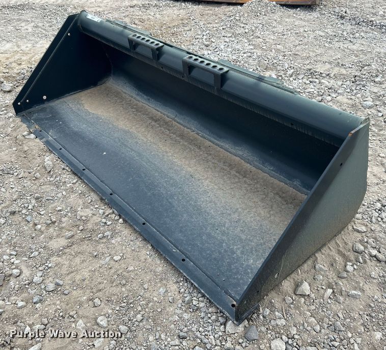 image for item LE9782 Bobcat 72 Standard Duty  skid steer bucket