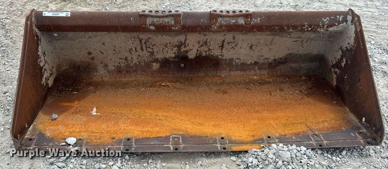 image for item LE9784 Bobcat  73"W skid steer bucket