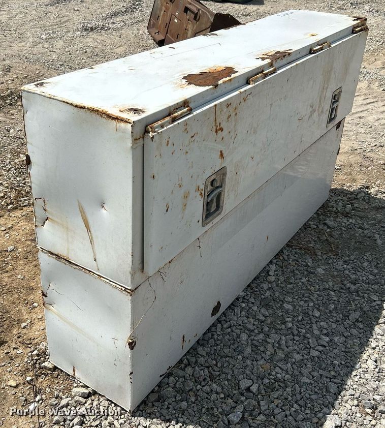 image for item LE9788 Toolbox