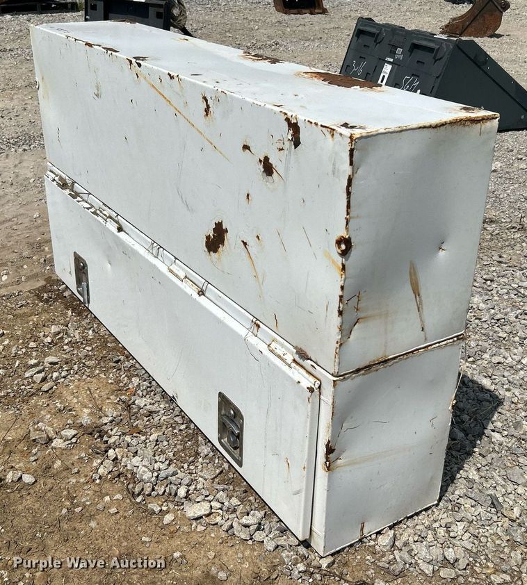 image for item LE9788 Toolbox