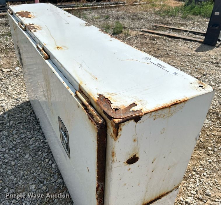 image for item LE9788 Toolbox