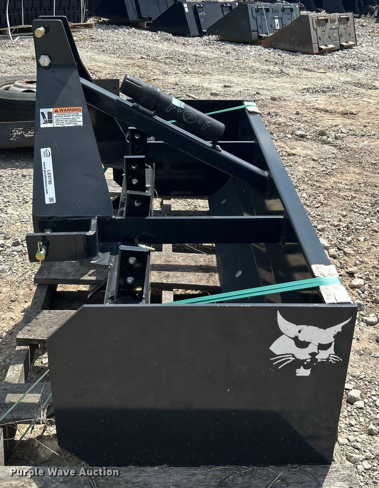 image for item LE9790 Bobcat Blade Box 60  box blade
