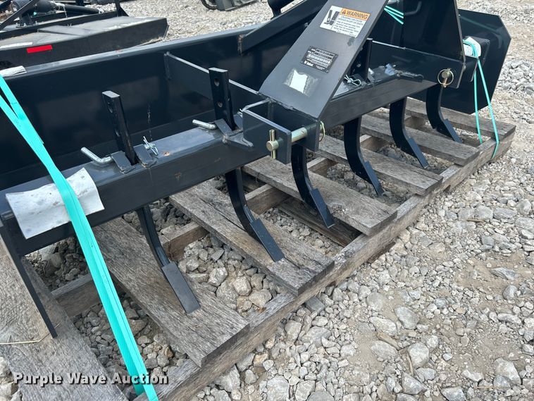 image for item LE9791 Bobcat Blade Box 72  box blade