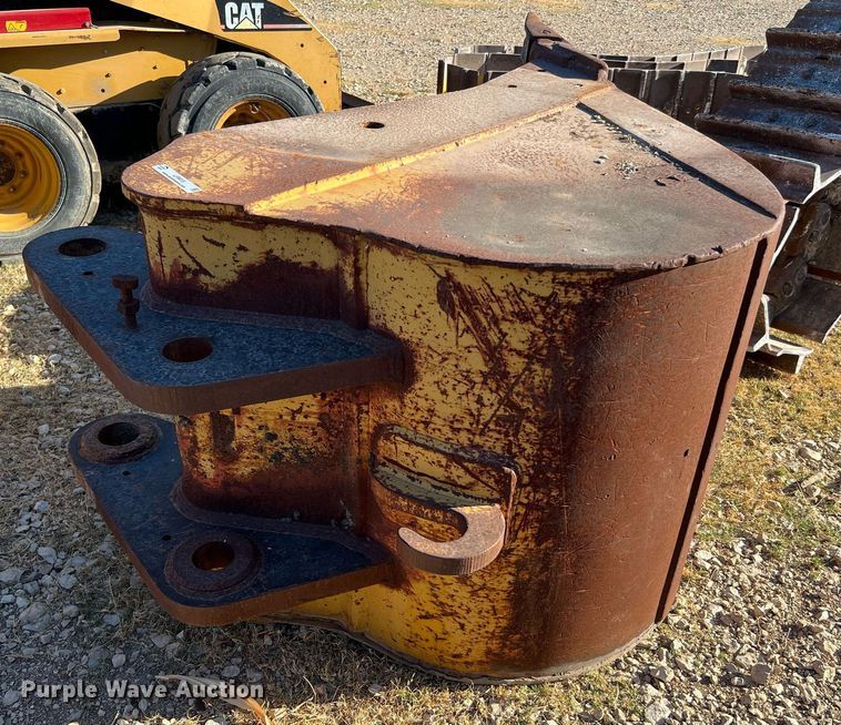 image for item LF9415 42" W excavator bucket