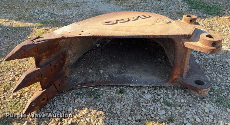 image for item LF9416 Esco YHD  excavator bucket