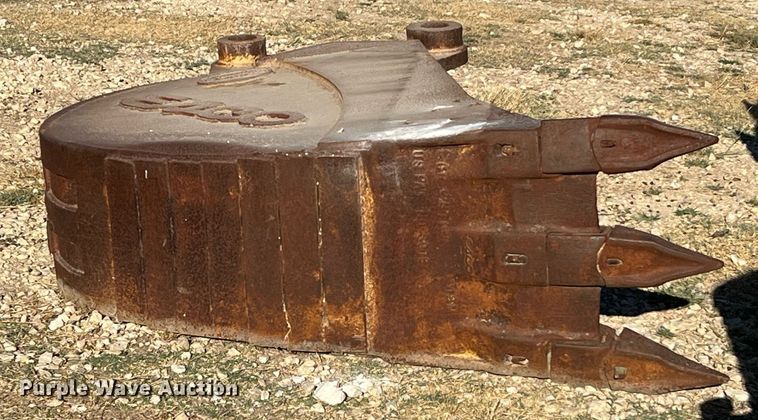 image for item LF9416 Esco YHD  excavator bucket