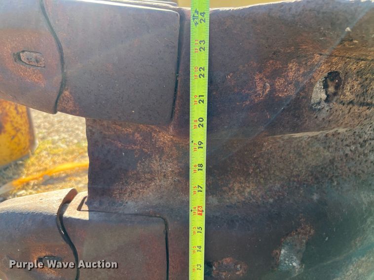 image for item LF9416 Esco YHD  excavator bucket