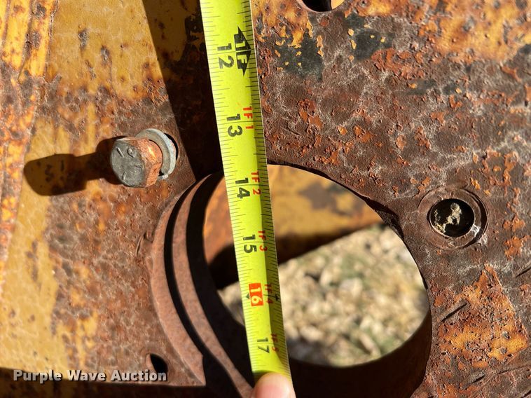 image for item LF9417 48" W excavator bucket