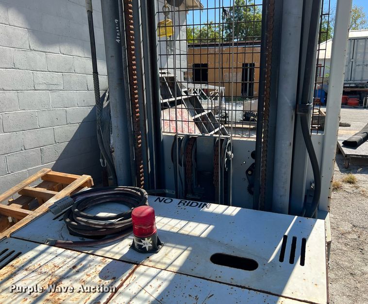 image for item LF9424 Barrett RCOS-L-30  order picker