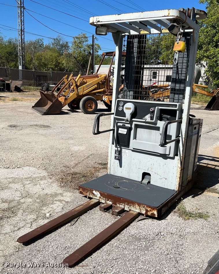 image for item LF9424 Barrett RCOS-L-30  order picker