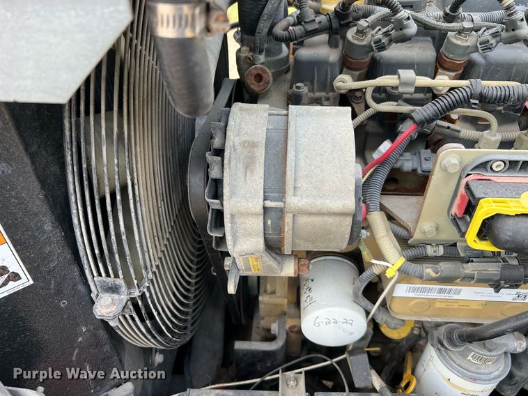 image for item LF9430 2017 Doosan C185  air compressor