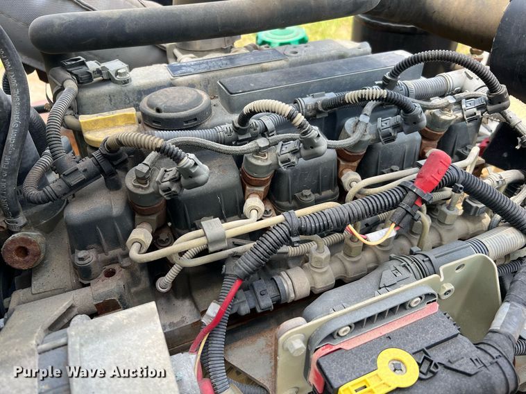 image for item LF9430 2017 Doosan C185  air compressor