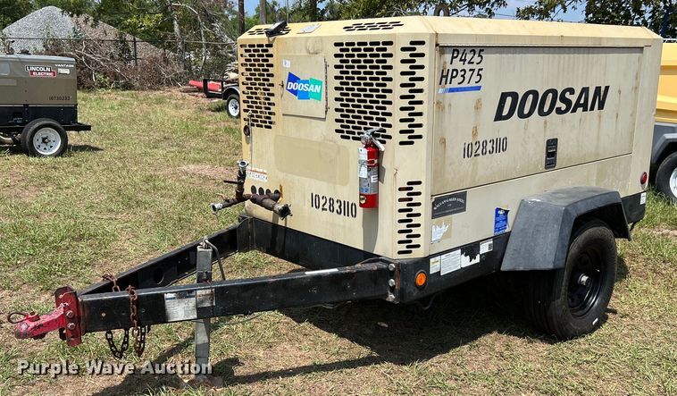 image for item LF9431 2014 Doosan P425/HP375  air compressor