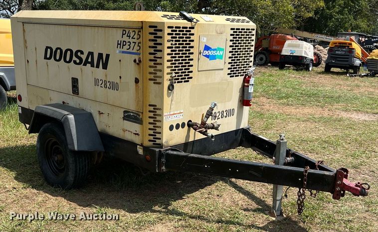 image for item LF9431 2014 Doosan P425/HP375  air compressor