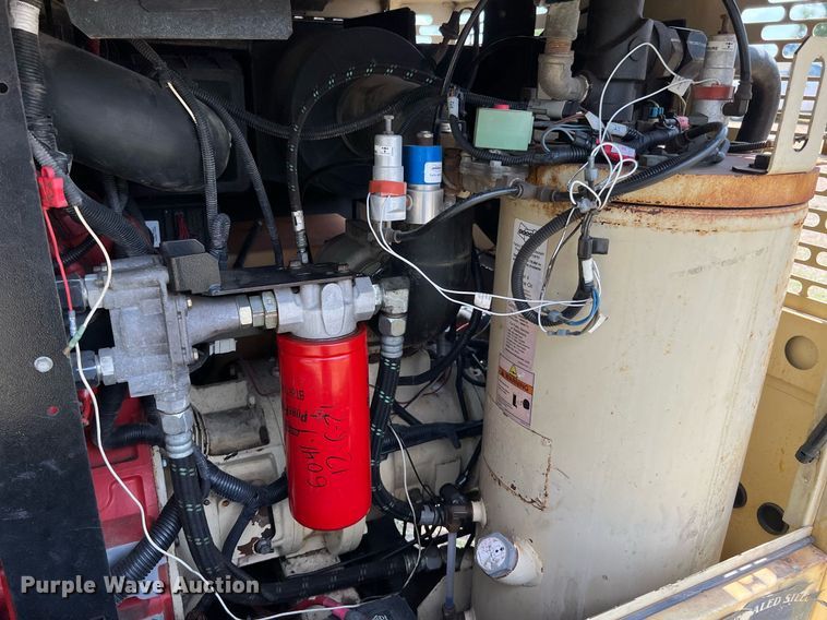 image for item LF9431 2014 Doosan P425/HP375  air compressor