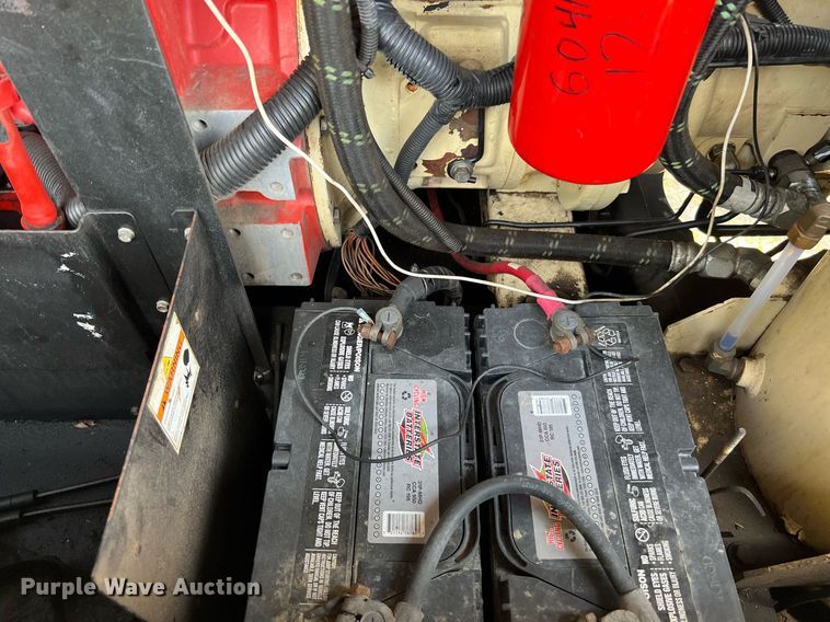 image for item LF9431 2014 Doosan P425/HP375  air compressor