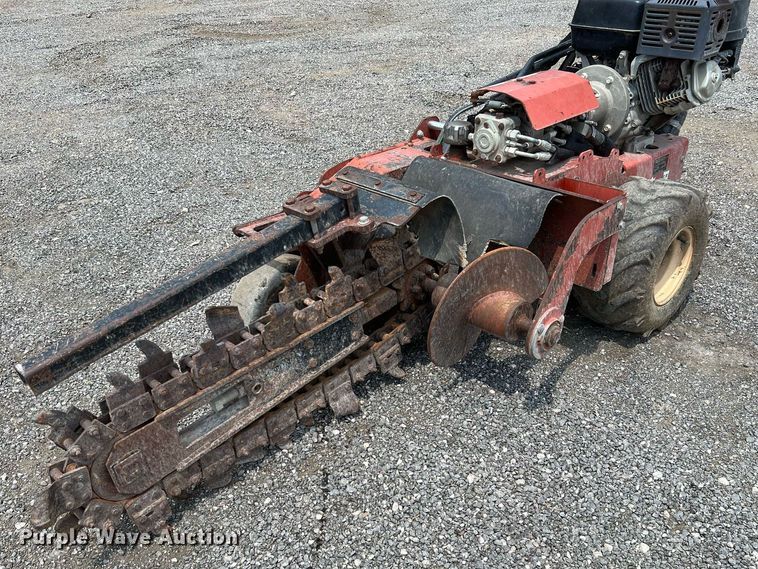 image for item LF9433 2010 Ditch Witch RT10  trencher